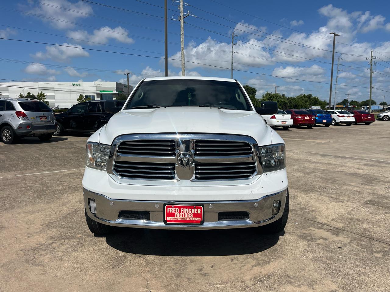 RAM 1500 SLT Crew Cab SWB 4WD 2015