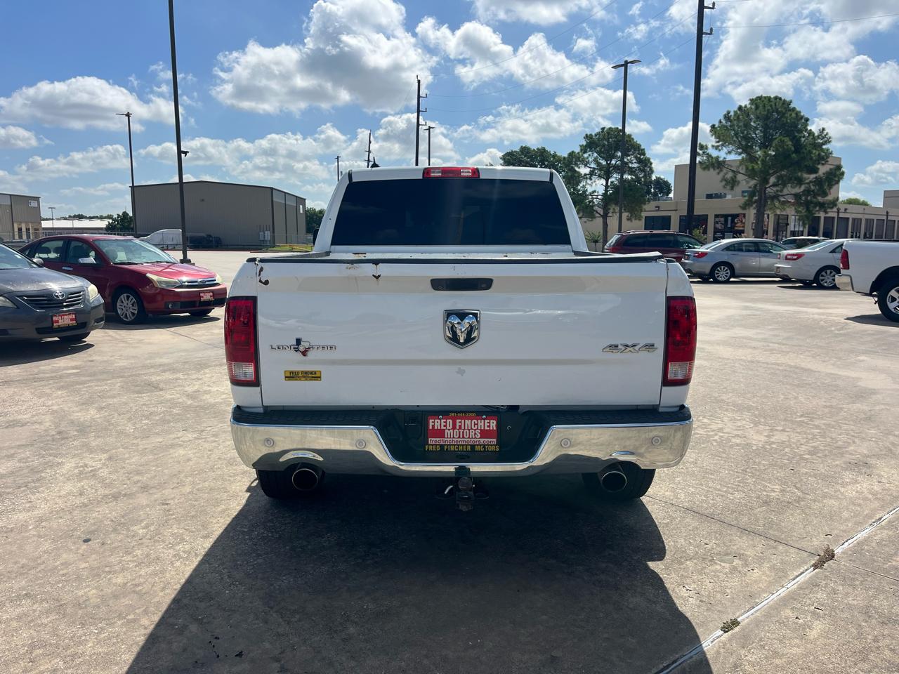 RAM 1500 SLT Crew Cab SWB 4WD 2015