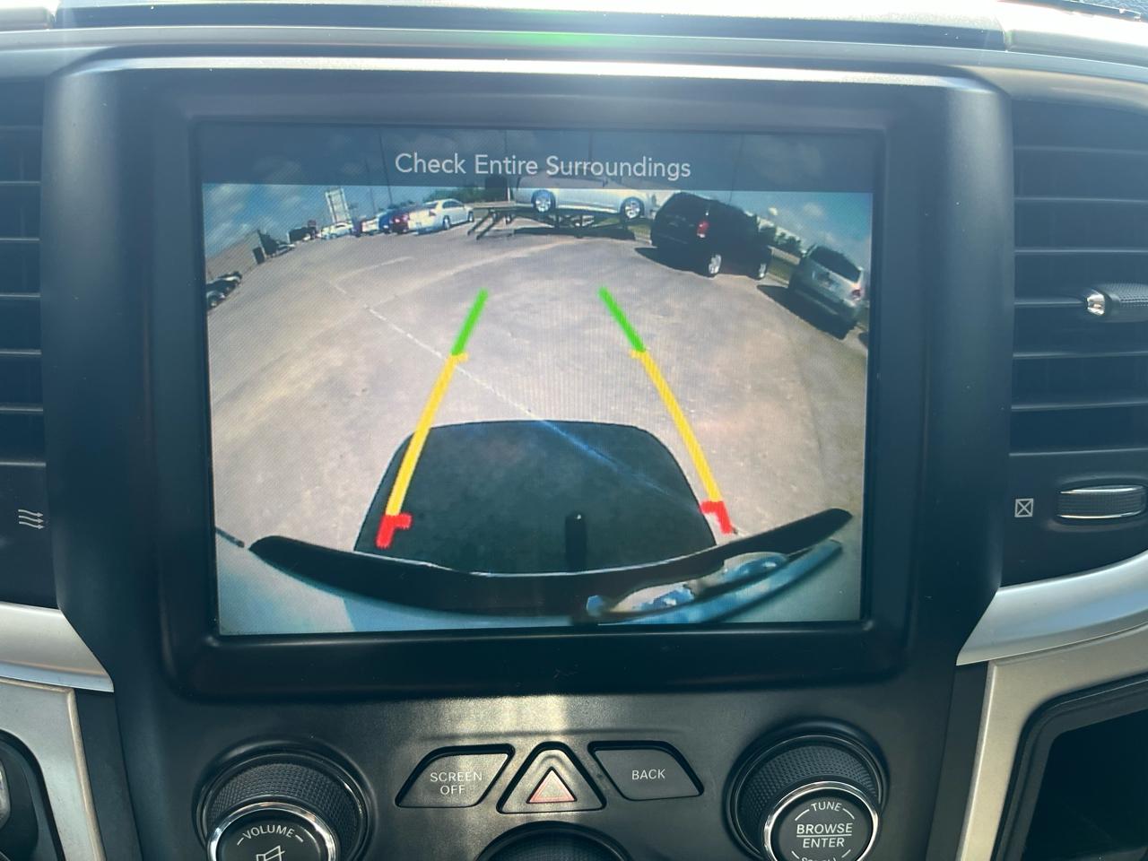 RAM 1500 SLT Crew Cab SWB 4WD 2015