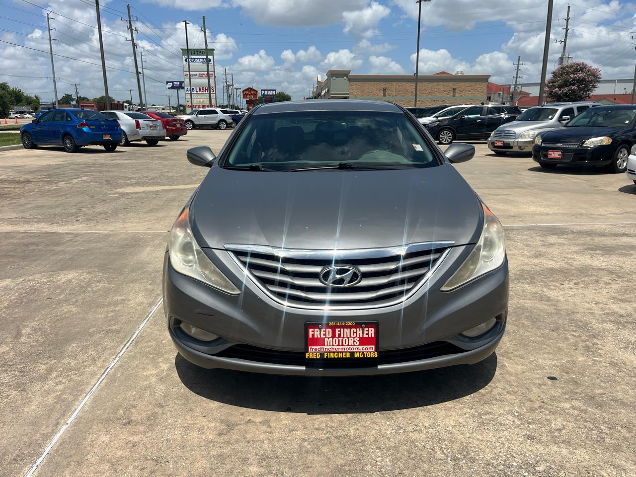 Hyundai Sonata GLS 2013