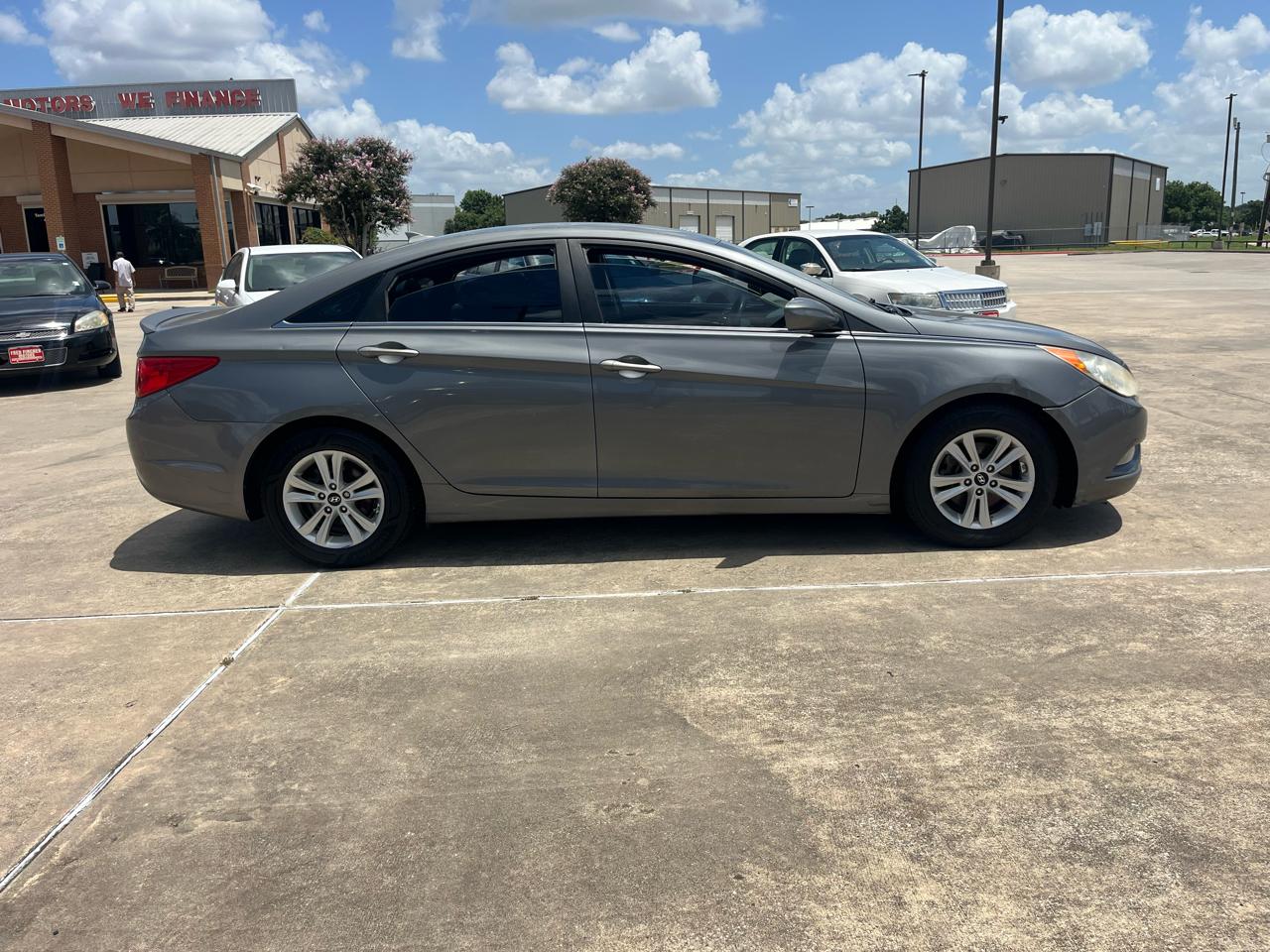 Hyundai Sonata GLS 2013