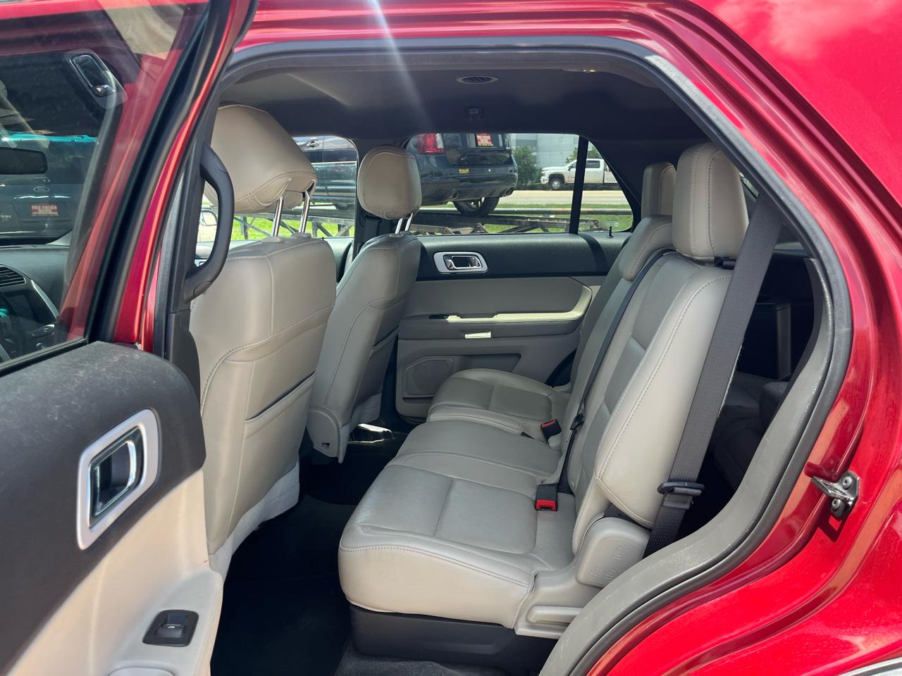 Ford Explorer XLT FWD 2013