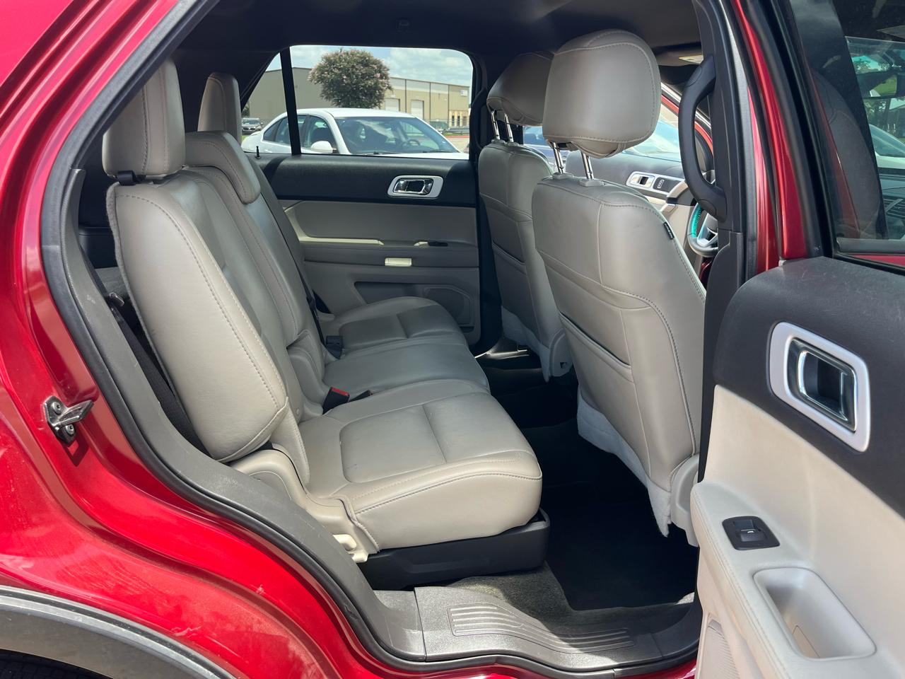 Ford Explorer XLT FWD 2013