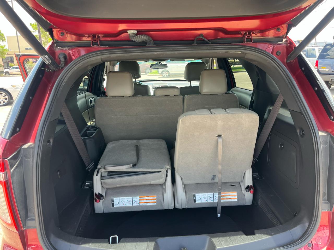 Ford Explorer XLT FWD 2013