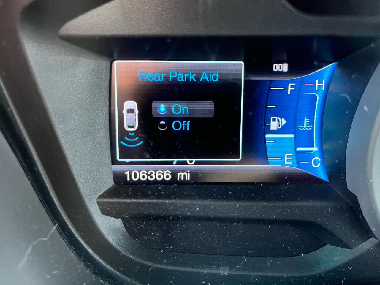 Ford Explorer XLT FWD 2013