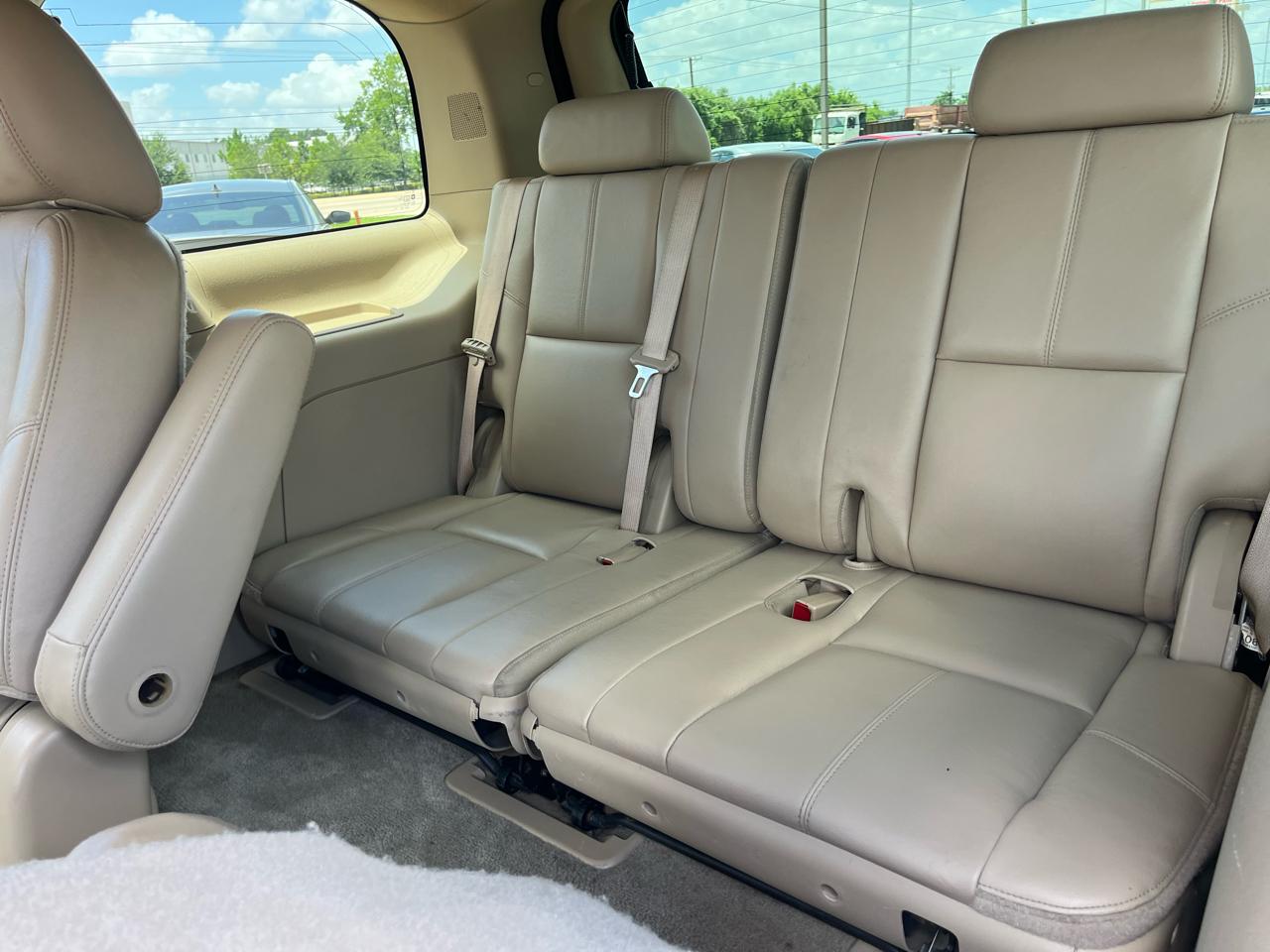 Chevrolet Tahoe LT 2WD 2012