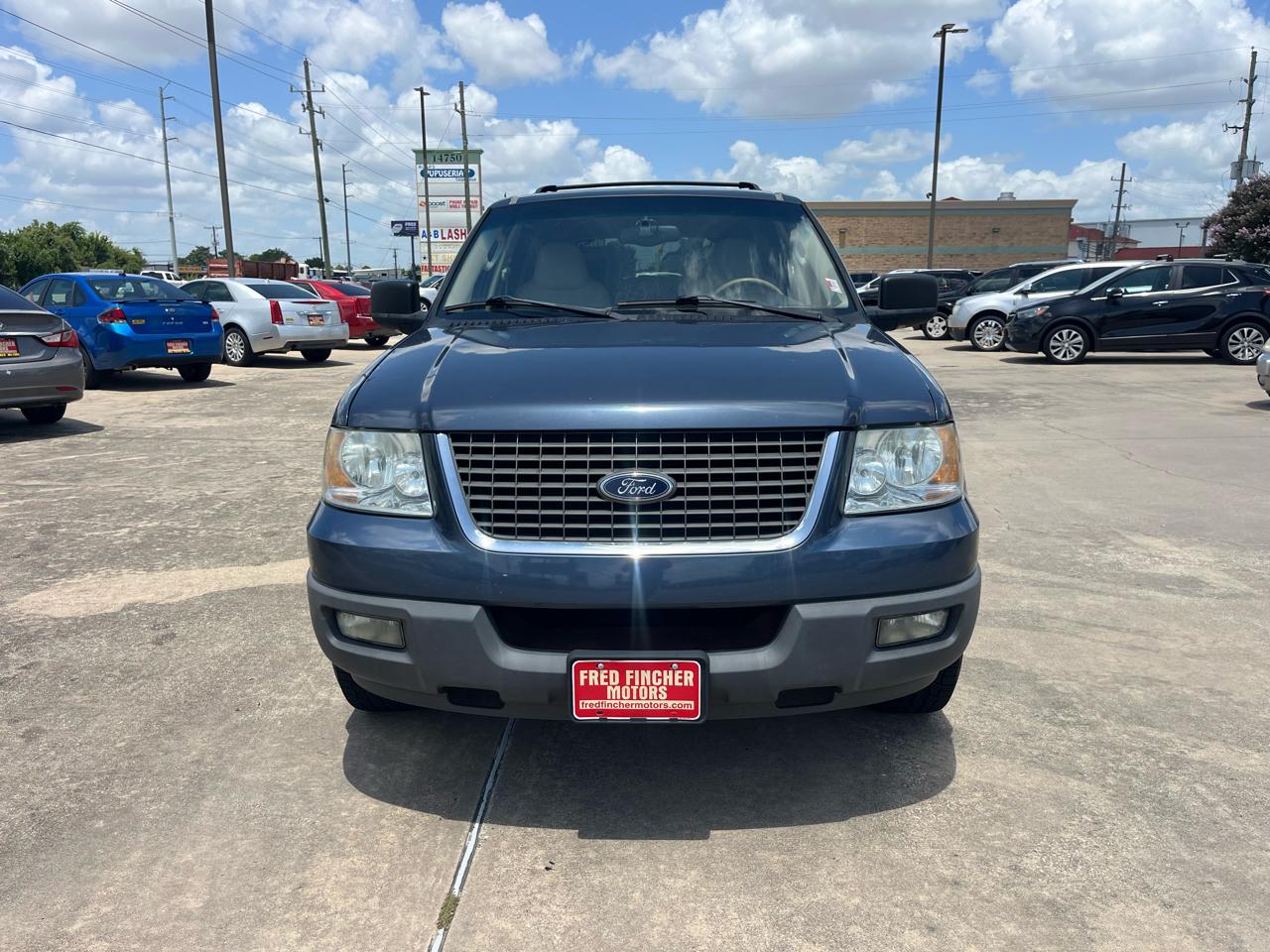 Ford Expedition XLT Popular 5.4L 2WD 2003