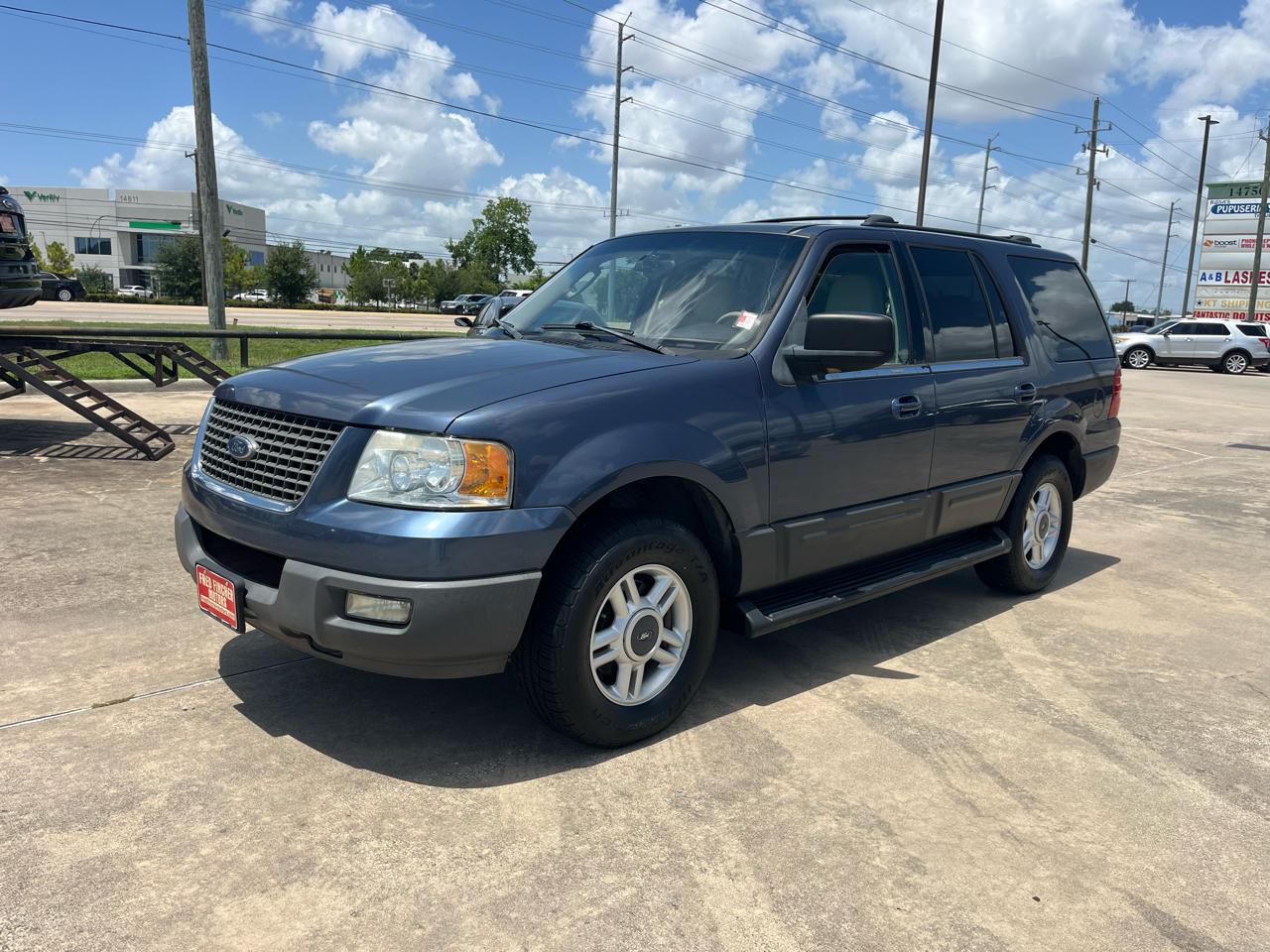 Ford Expedition XLT Popular 5.4L 2WD 2003