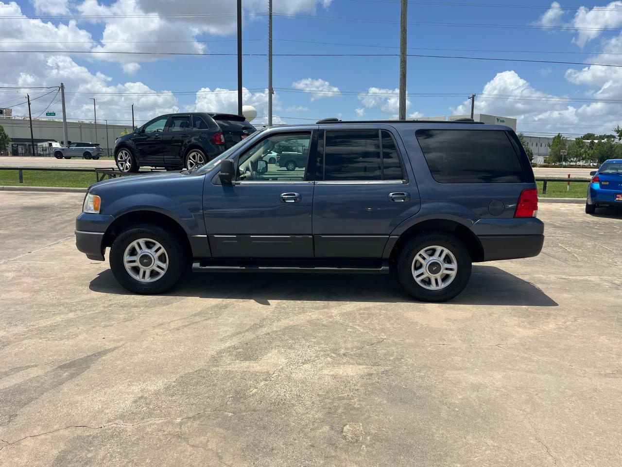 Ford Expedition XLT Popular 5.4L 2WD 2003