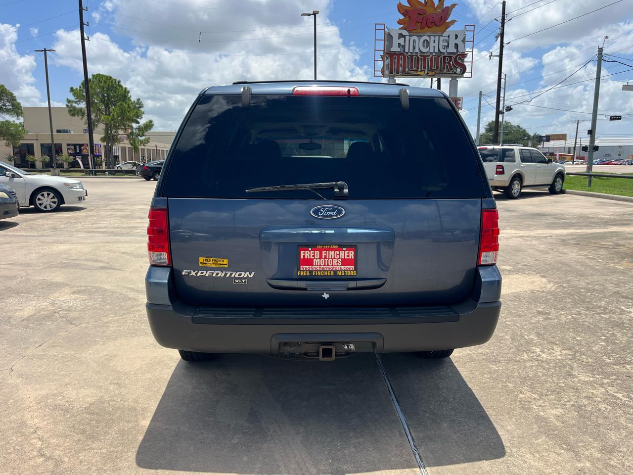 Ford Expedition XLT Popular 5.4L 2WD 2003