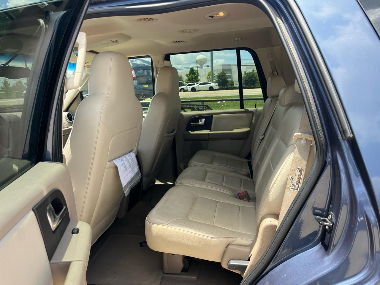 Ford Expedition XLT Popular 5.4L 2WD 2003