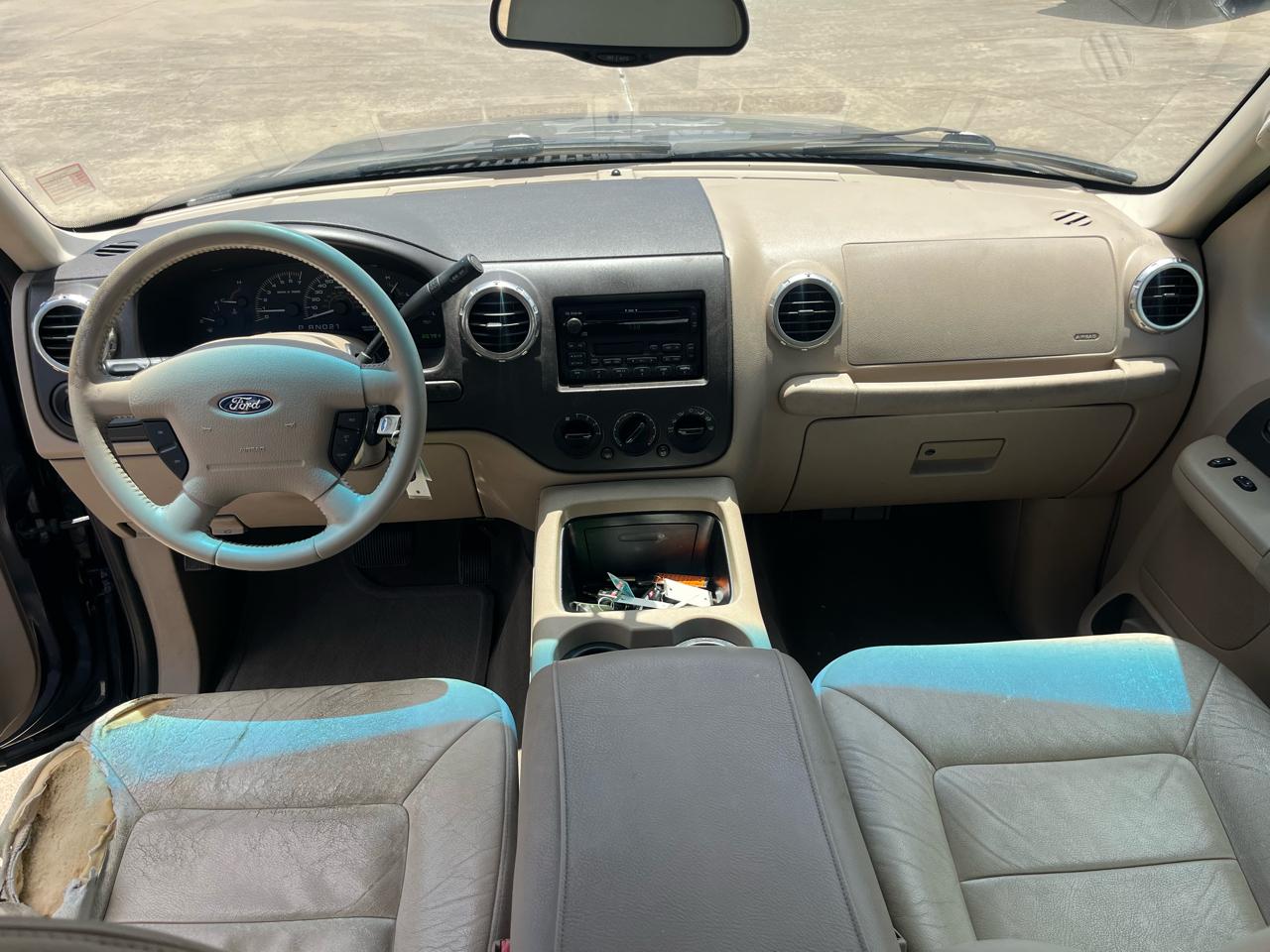 Ford Expedition XLT Popular 5.4L 2WD 2003