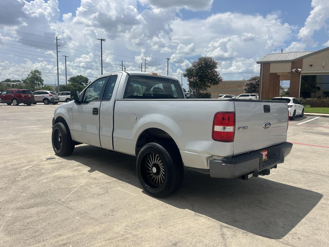 Ford F-150 XLT Long Bed 2WD 2006