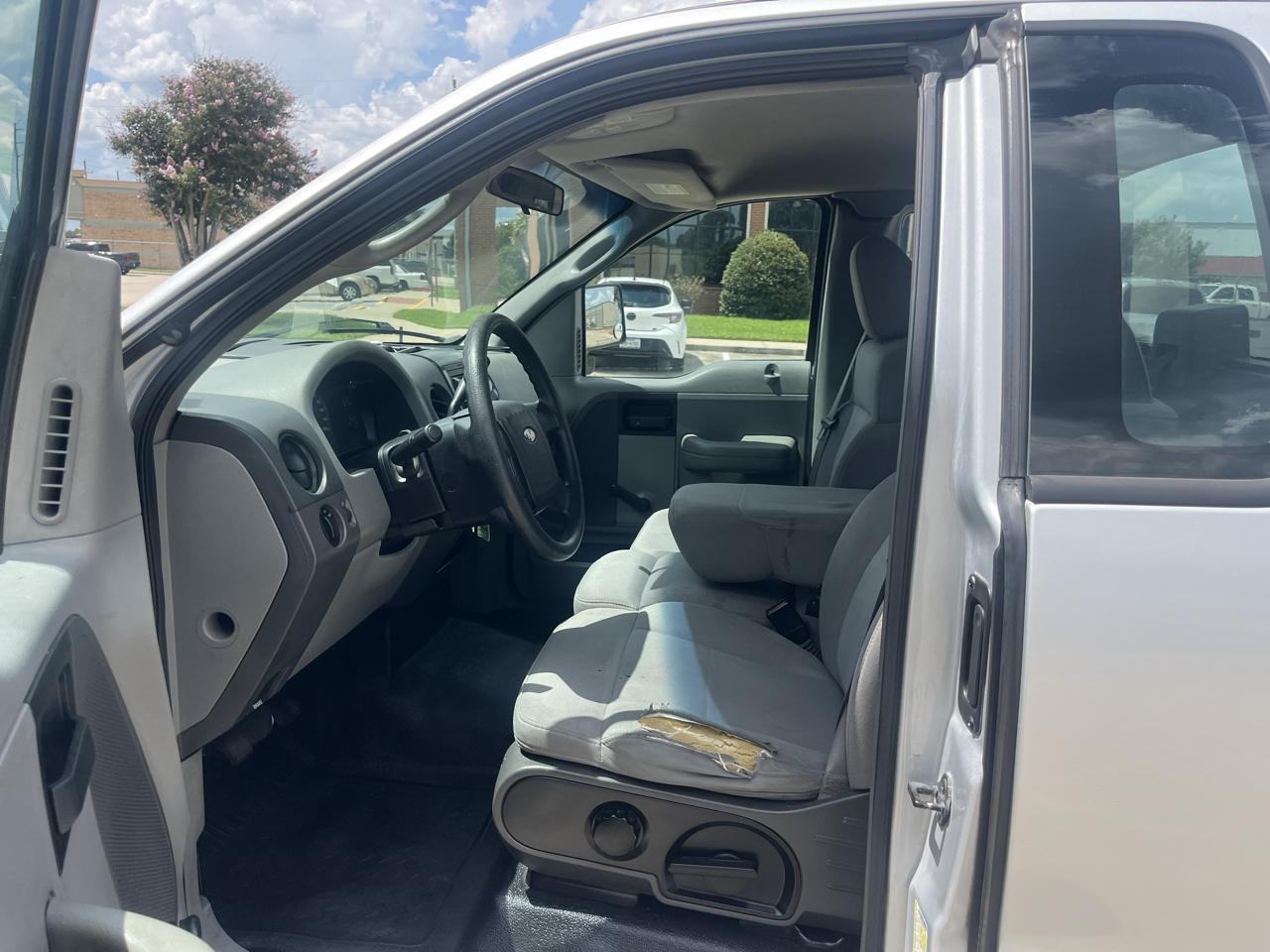 Ford F-150 XLT Long Bed 2WD 2006