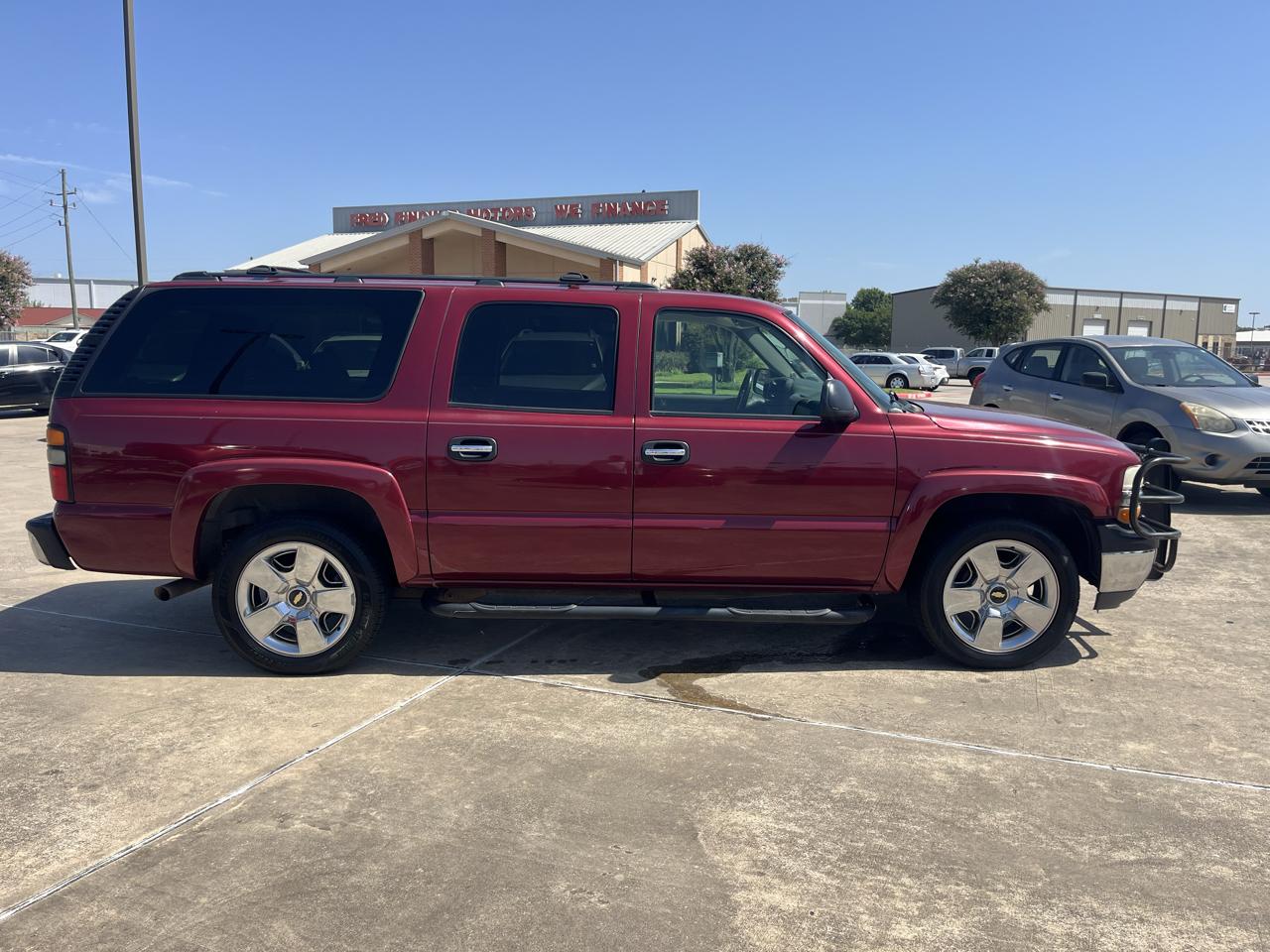 Chevrolet Suburban 1500 2WD 2006