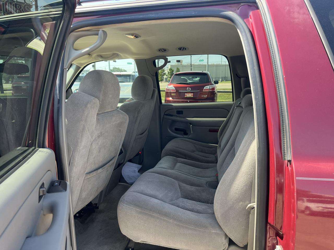 Chevrolet Suburban 1500 2WD 2006