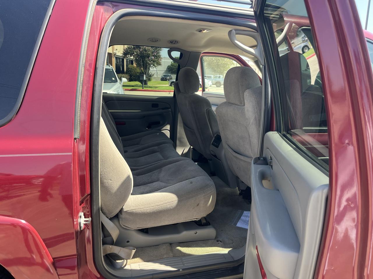 Chevrolet Suburban 1500 2WD 2006