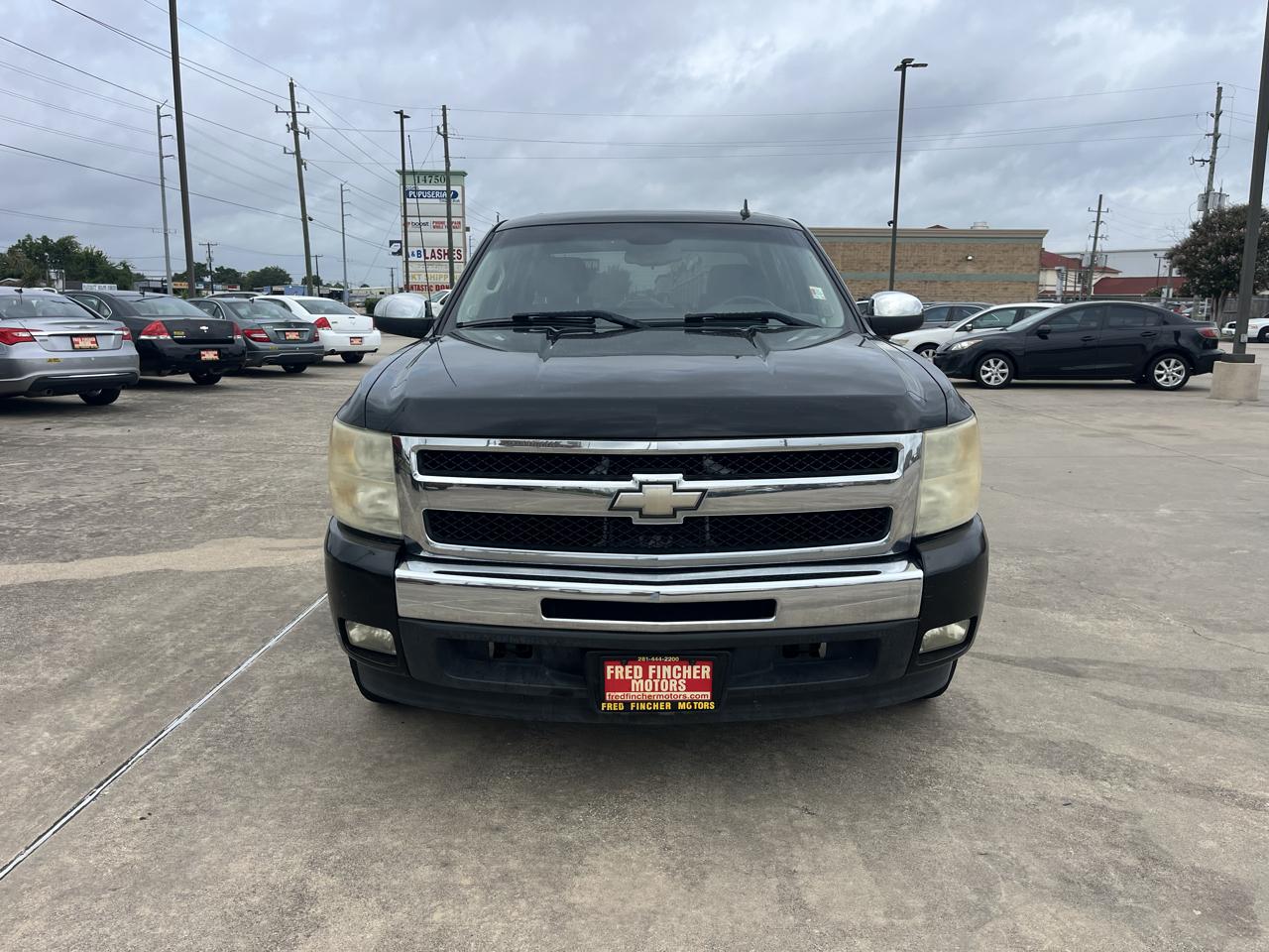 Chevrolet Silverado 1500 LT Crew Cab 2WD 2011
