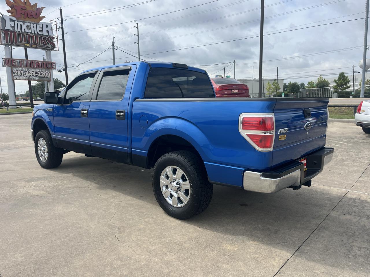 Ford F-150 XL SuperCrew 6.5-ft. Bed 4WD 2011