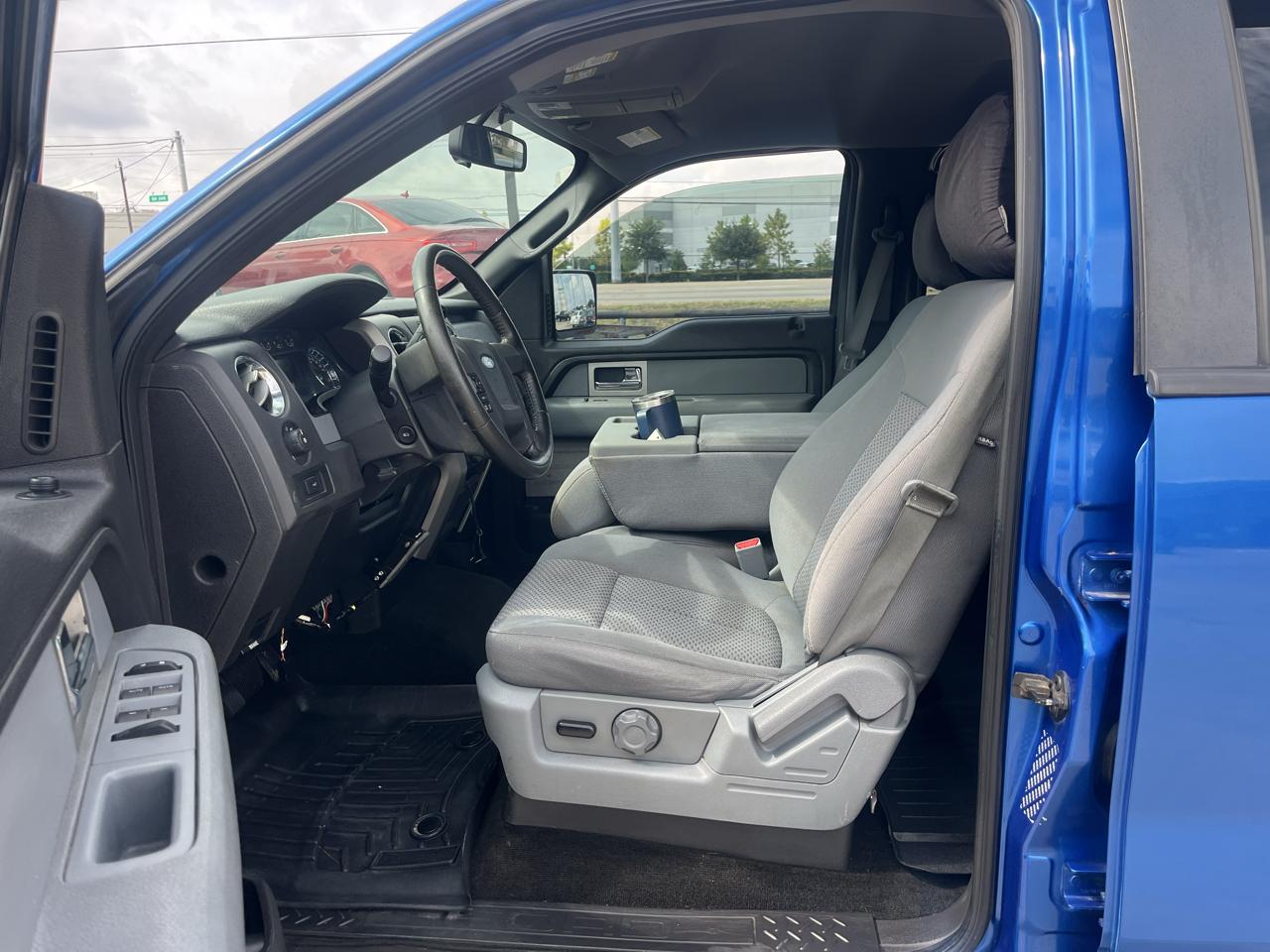 Ford F-150 XL SuperCrew 6.5-ft. Bed 4WD 2011