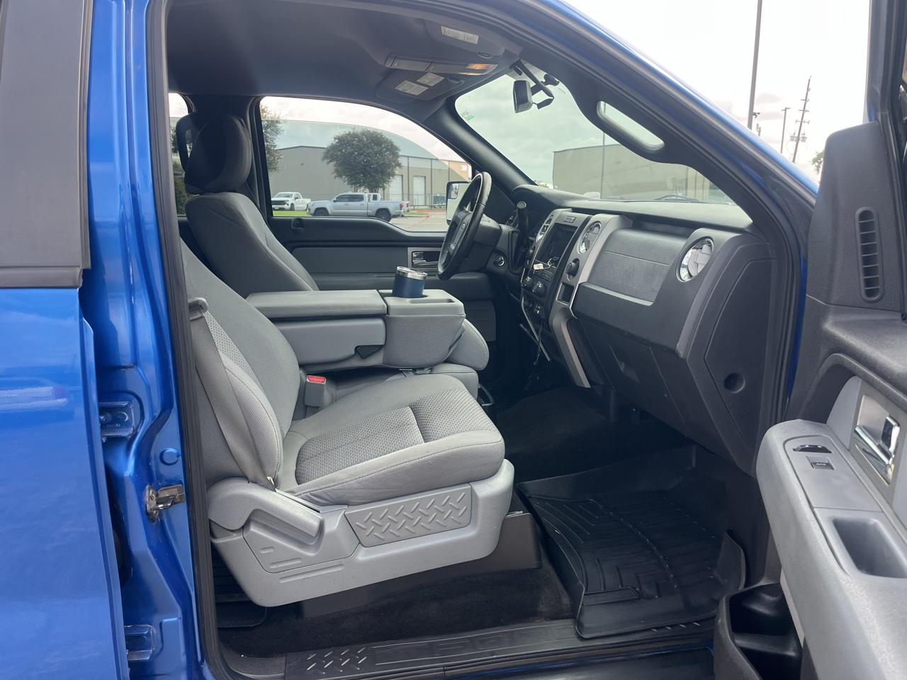 Ford F-150 XL SuperCrew 6.5-ft. Bed 4WD 2011