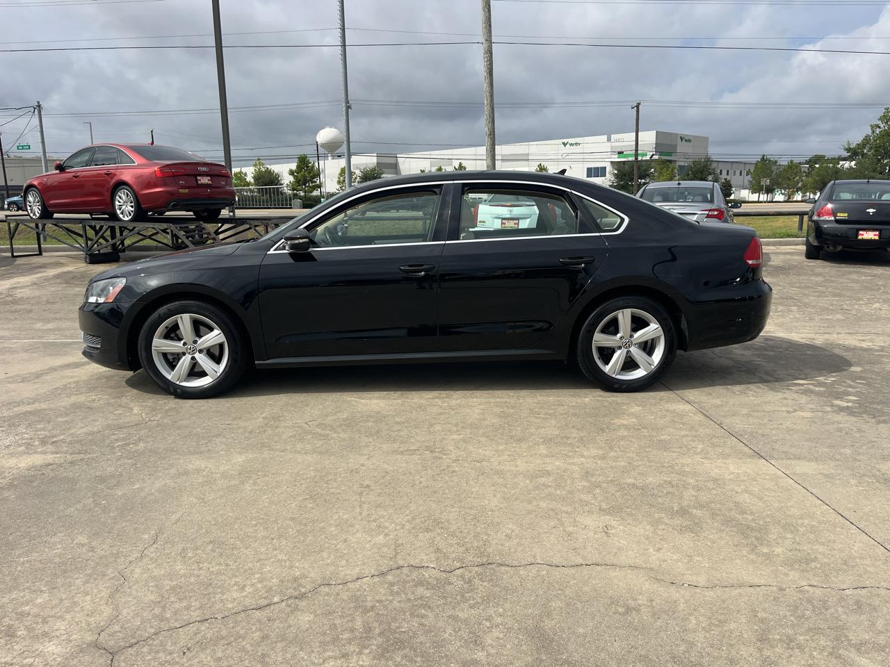 Volkswagen Passat 2.5L SE AT 2012