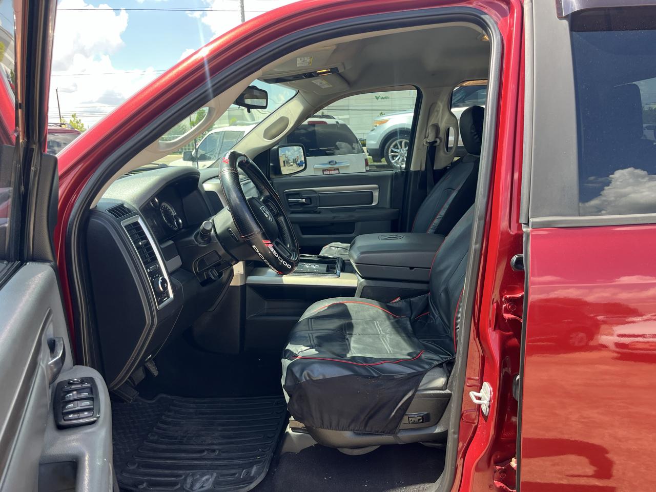 RAM 1500 SLT Quad Cab 2WD 2013