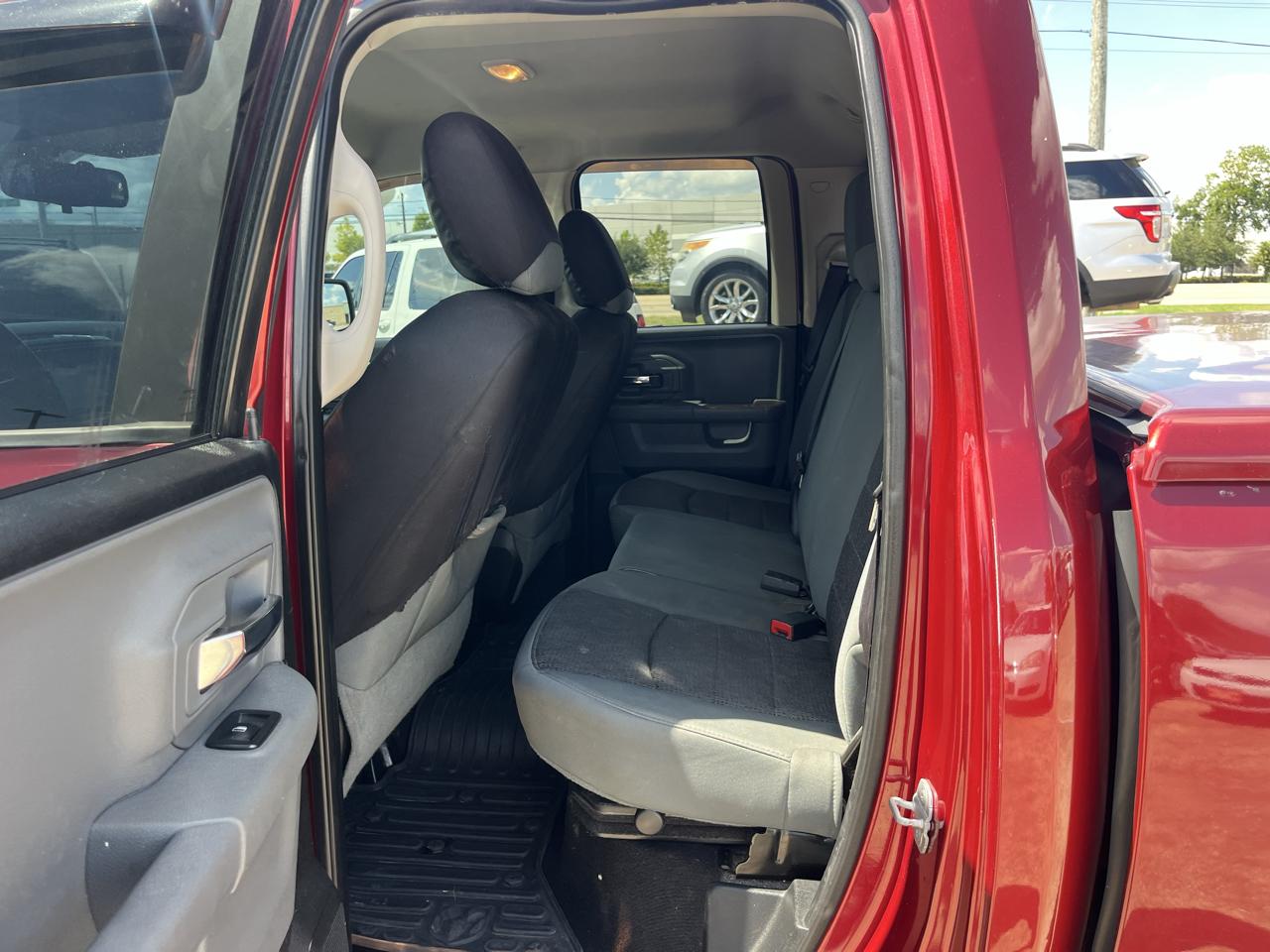 RAM 1500 SLT Quad Cab 2WD 2013
