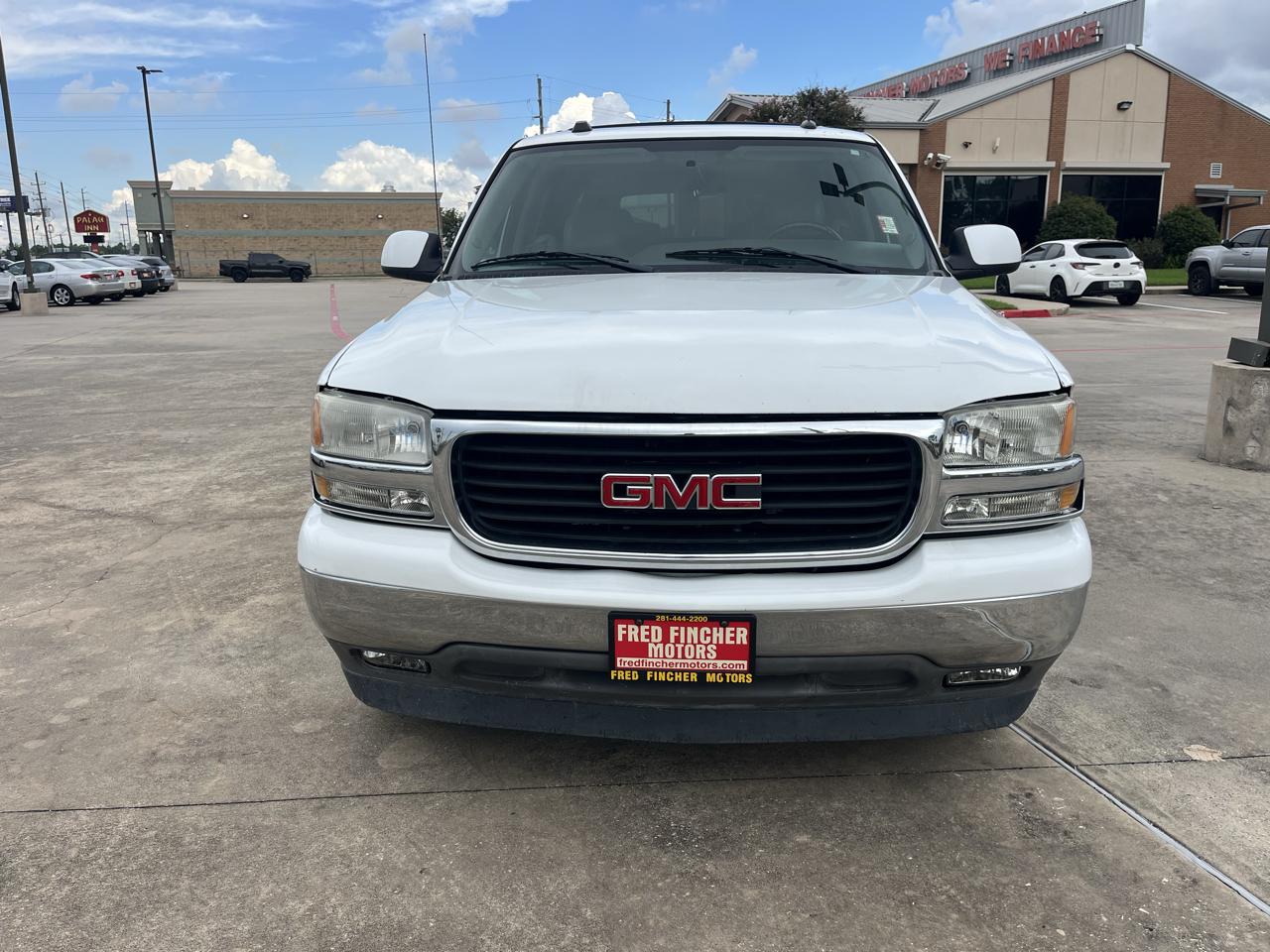 GMC Yukon XL 1500 2WD 2005