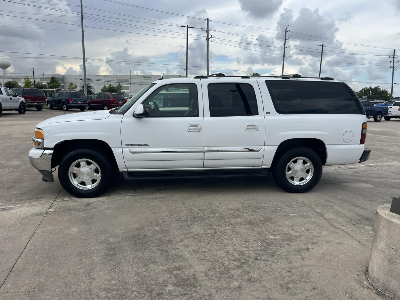 GMC Yukon XL 1500 2WD 2005