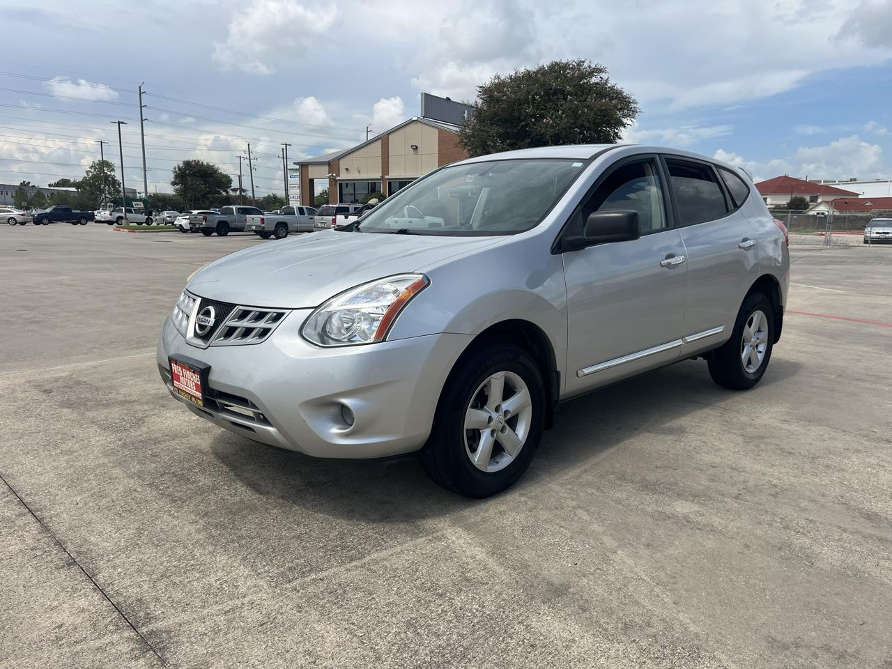 Nissan Rogue S 2WD 2012