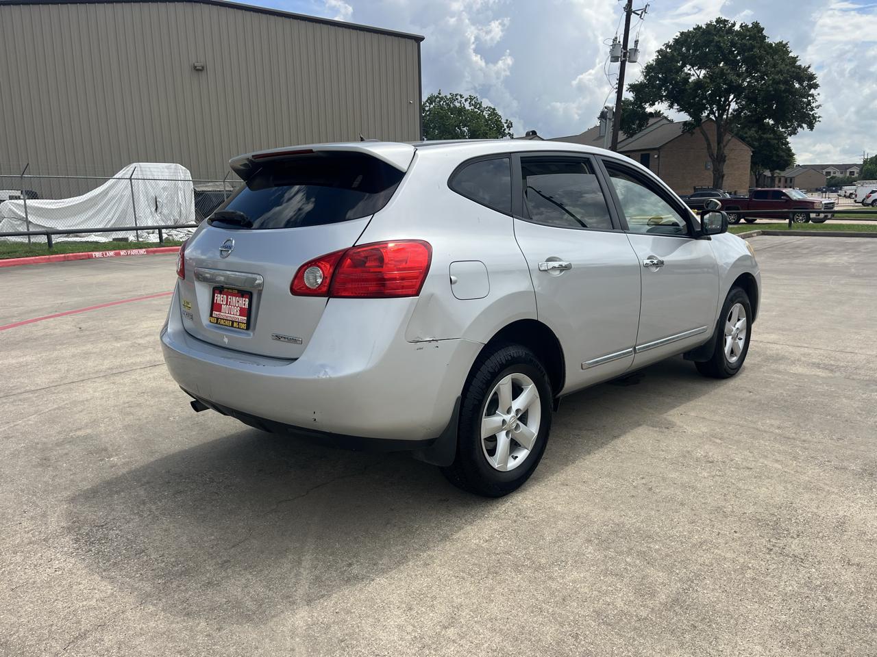 Nissan Rogue S 2WD 2012