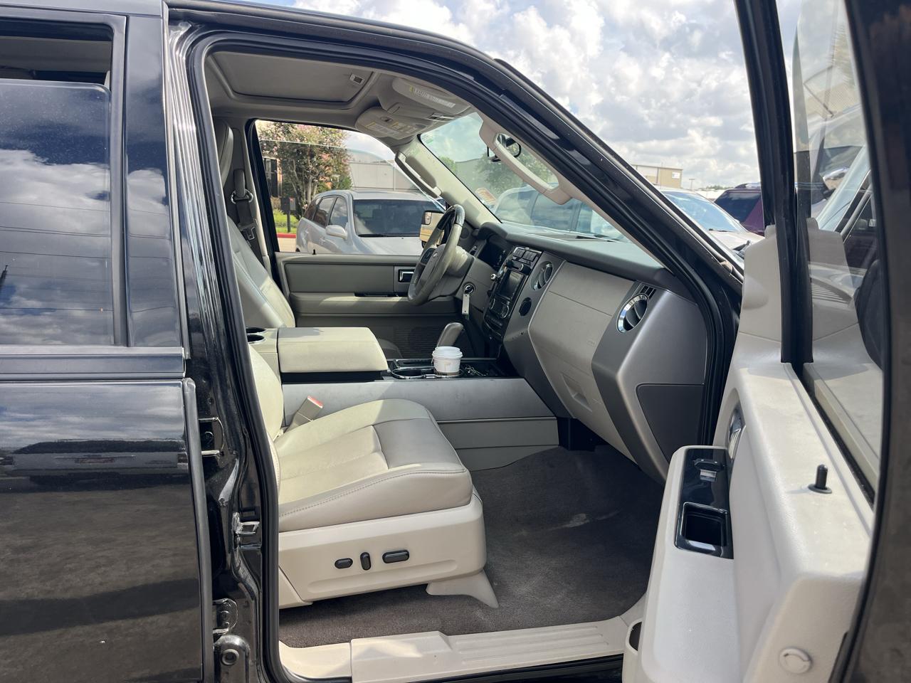 2012 Ford Expedition Limited - Photo 16
