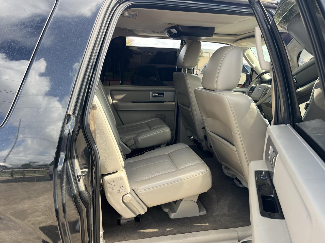 2012 Ford Expedition Limited - Photo 17