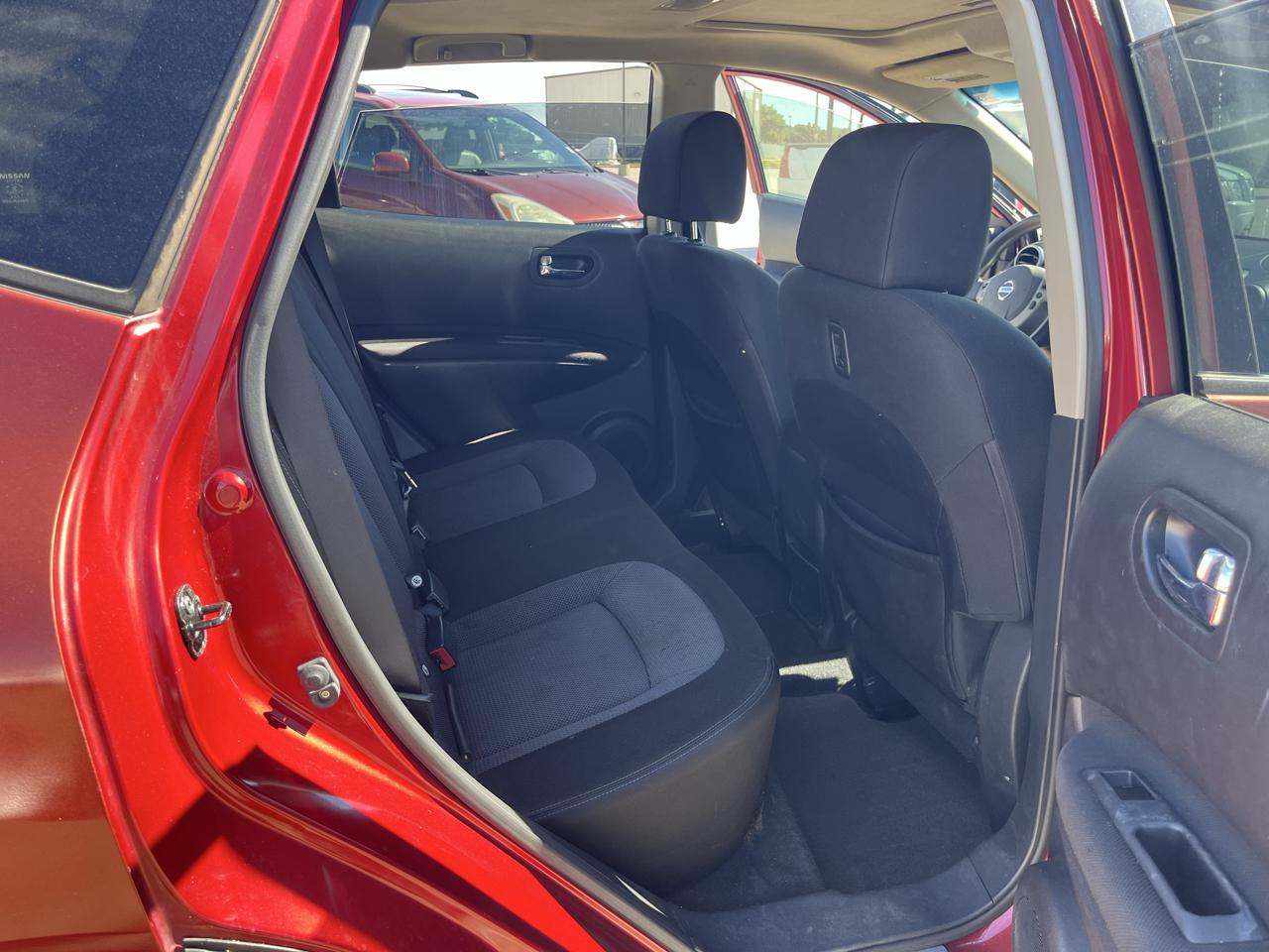 Nissan Rogue S 2WD 2012