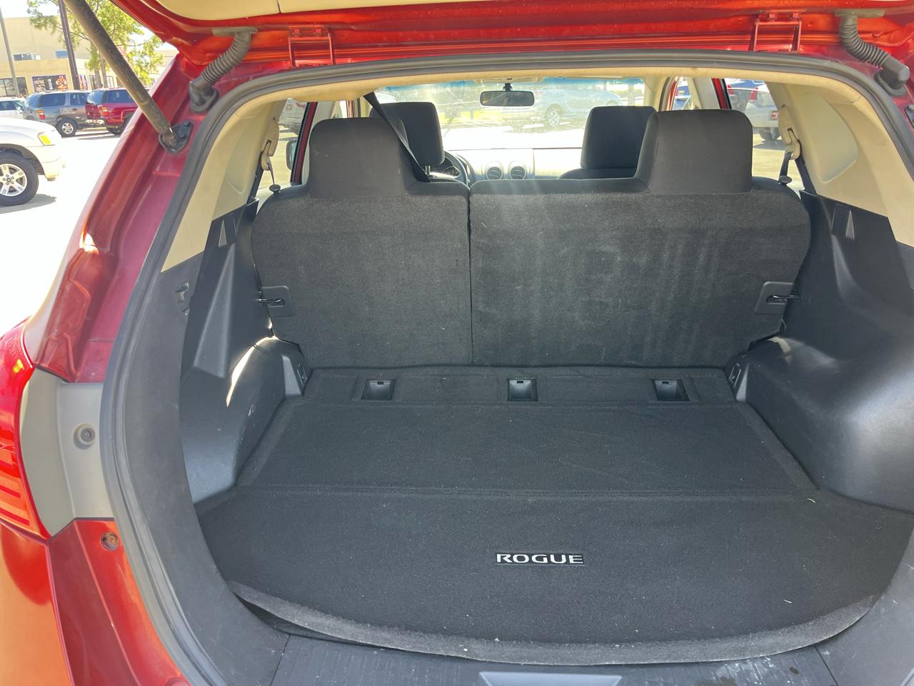 Nissan Rogue S 2WD 2012