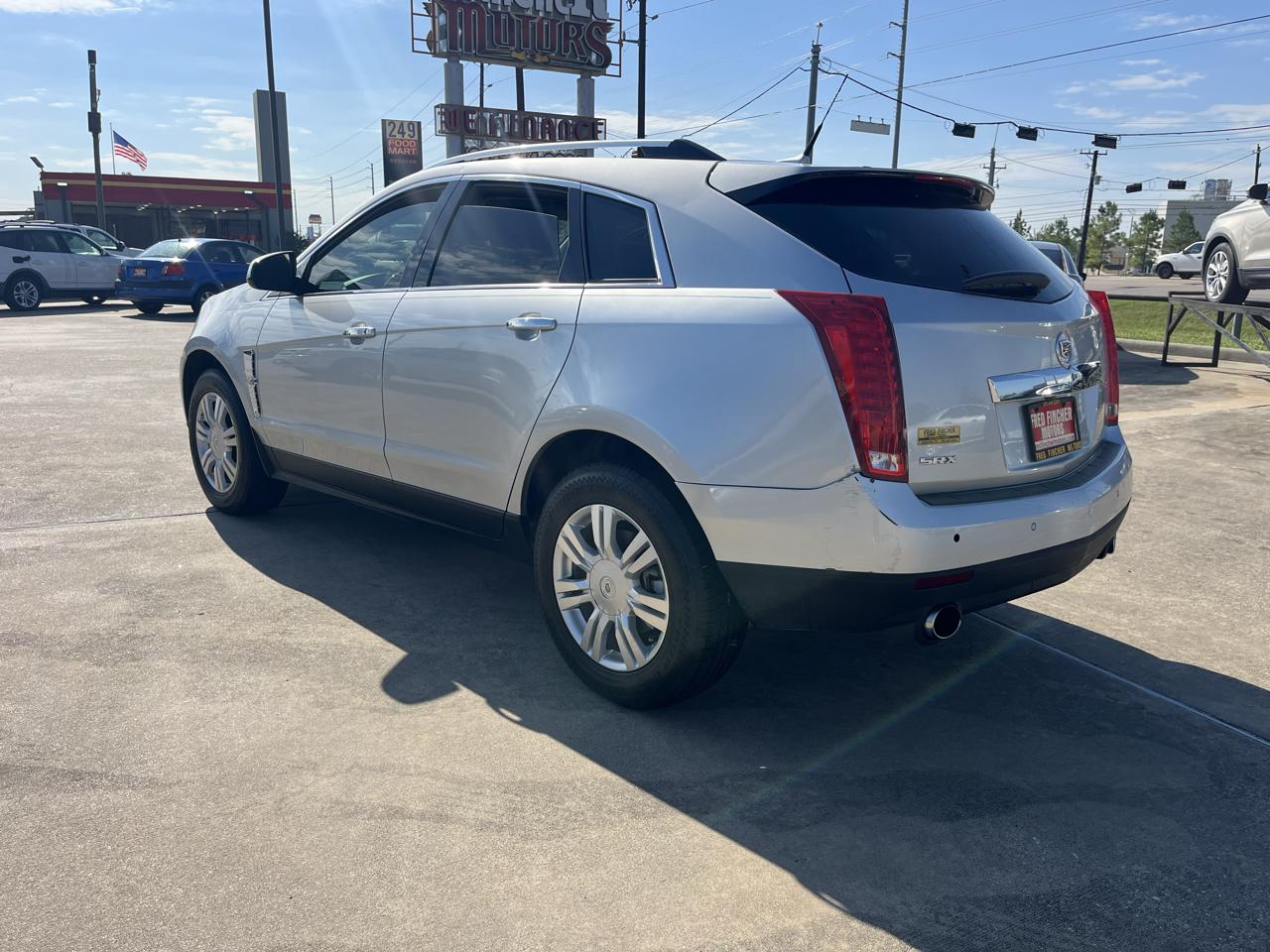 Cadillac SRX Luxury Collection 2011