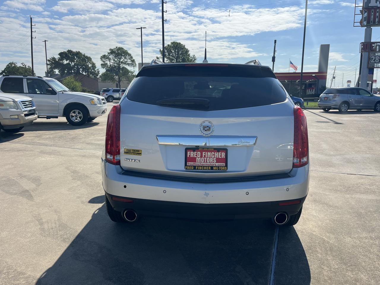 Cadillac SRX Luxury Collection 2011
