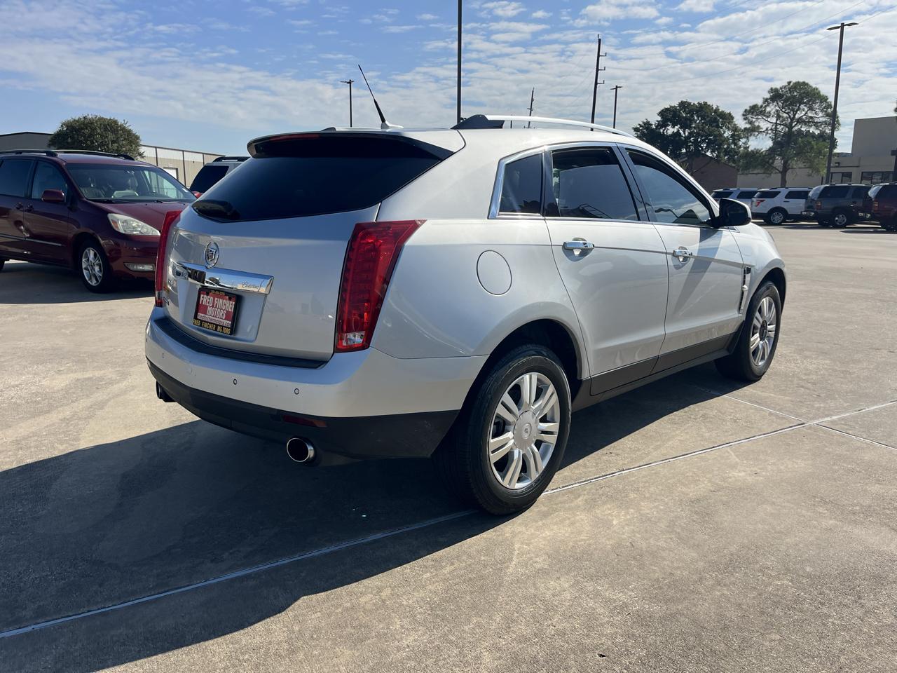 Cadillac SRX Luxury Collection 2011