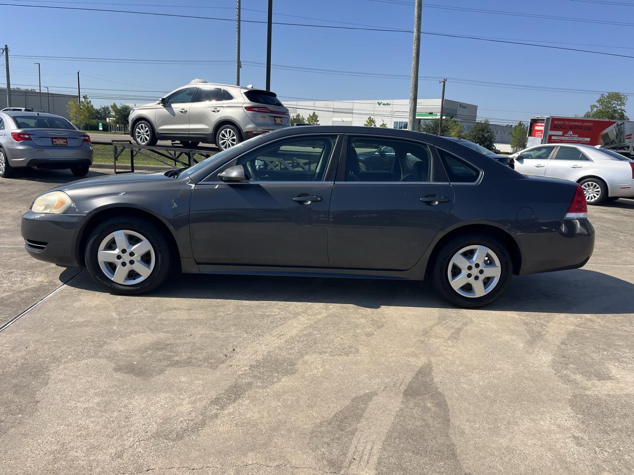 Chevrolet Impala LS 2010