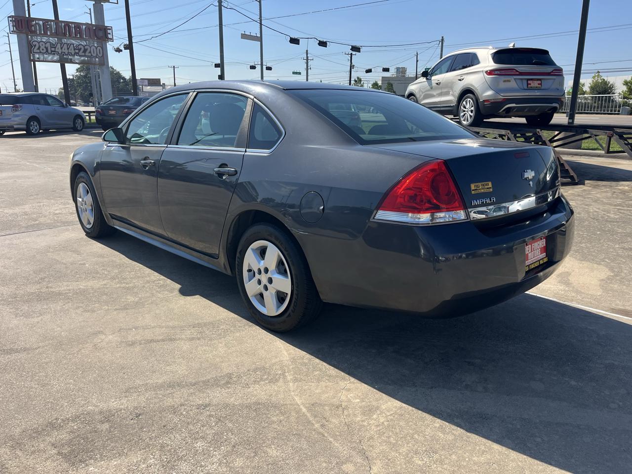 Chevrolet Impala LS 2010