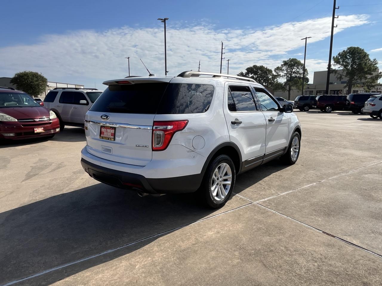 Ford Explorer Base FWD 2015
