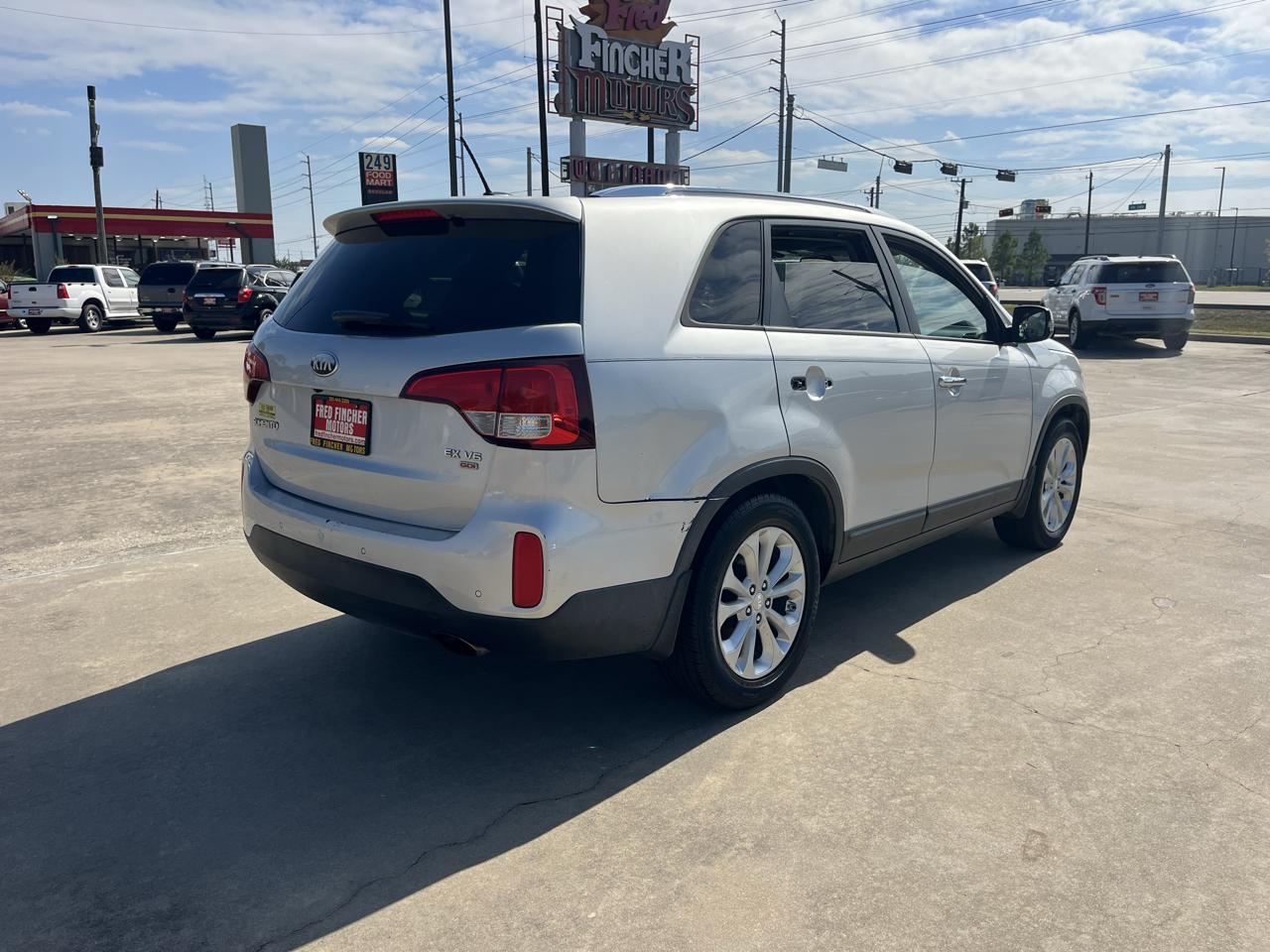 Kia Sorento EX V6 2WD 2014