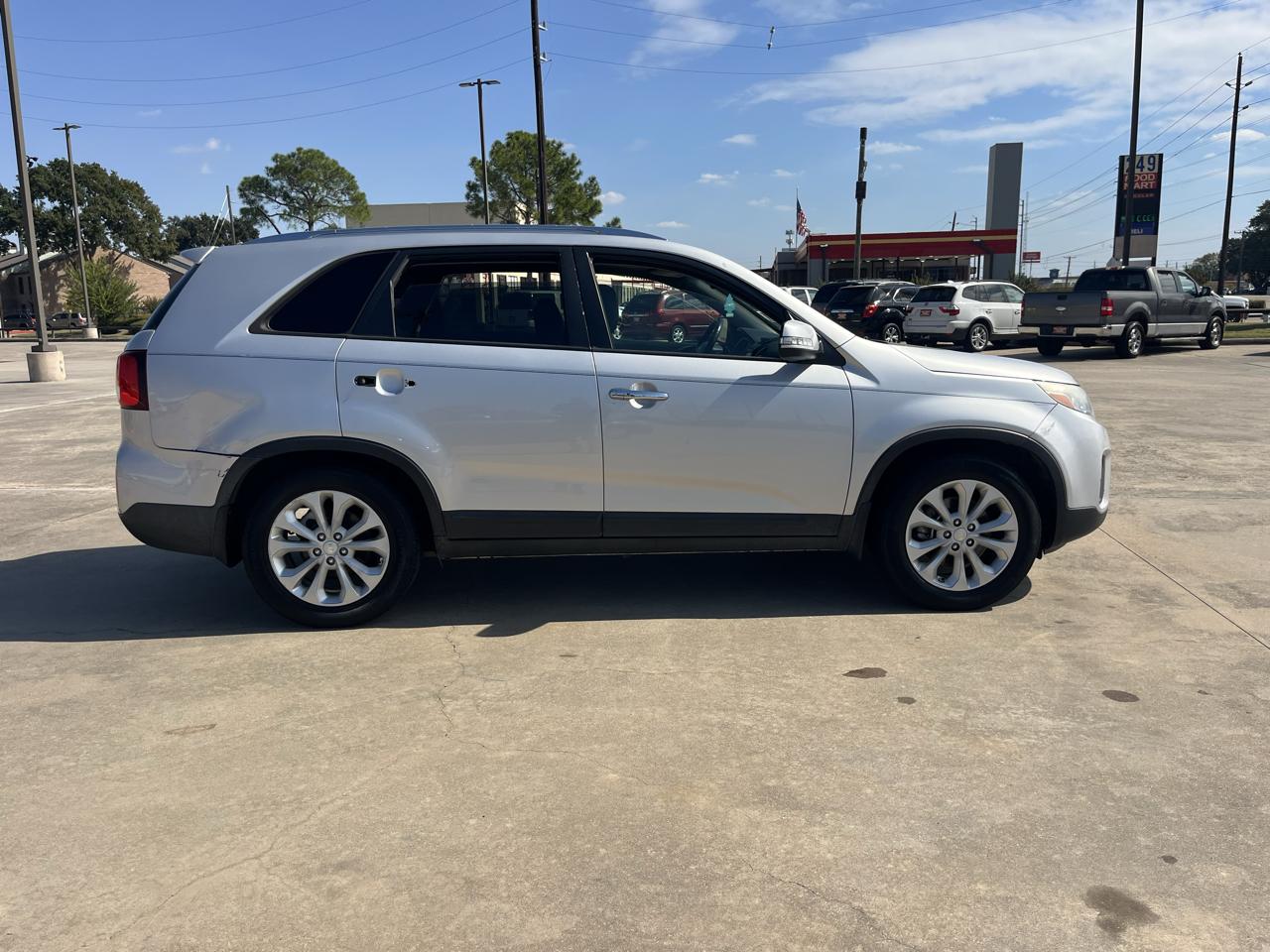 Kia Sorento EX V6 2WD 2014