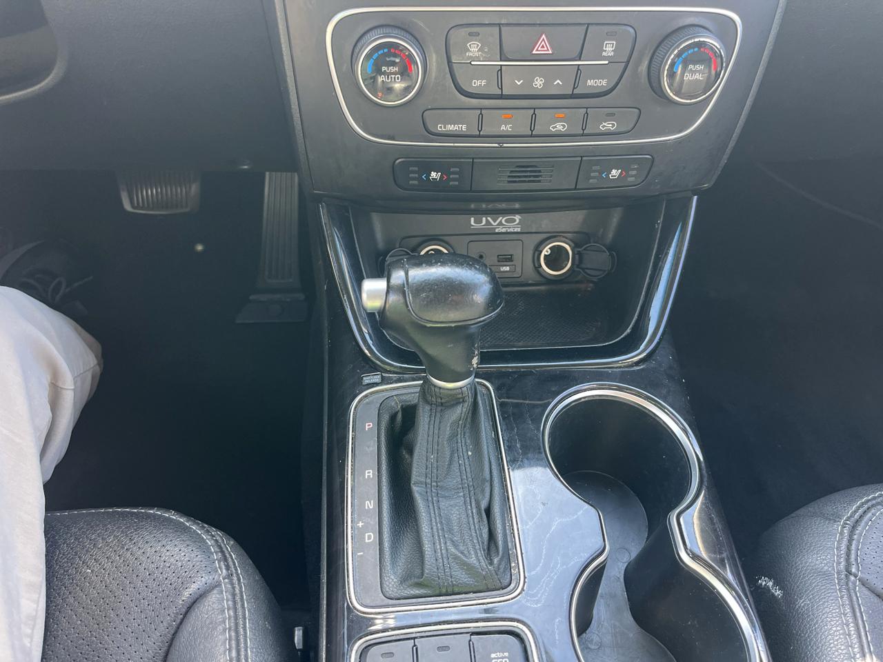Kia Sorento EX V6 2WD 2014