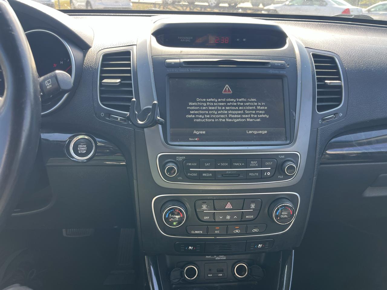 Kia Sorento EX V6 2WD 2014