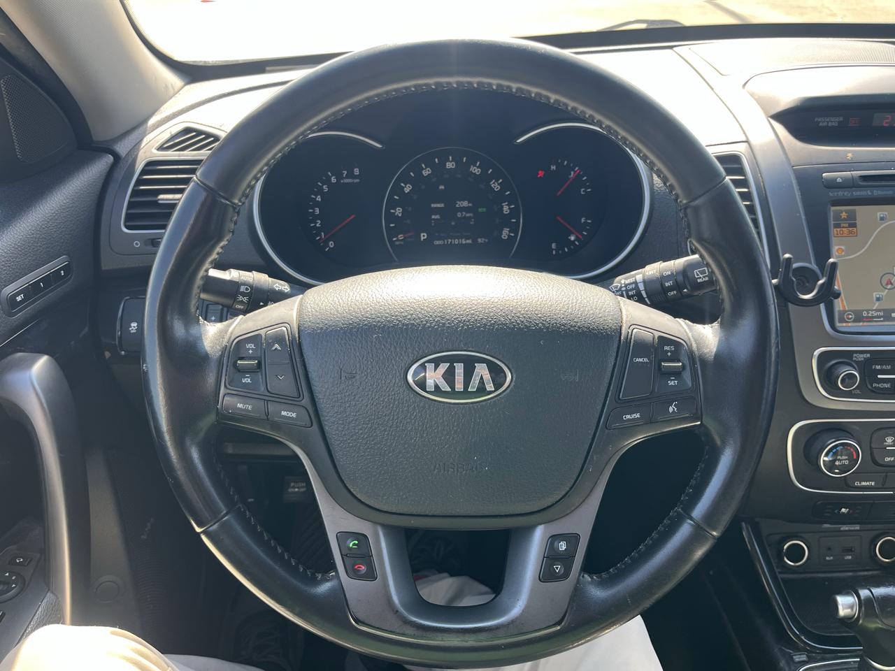 Kia Sorento EX V6 2WD 2014