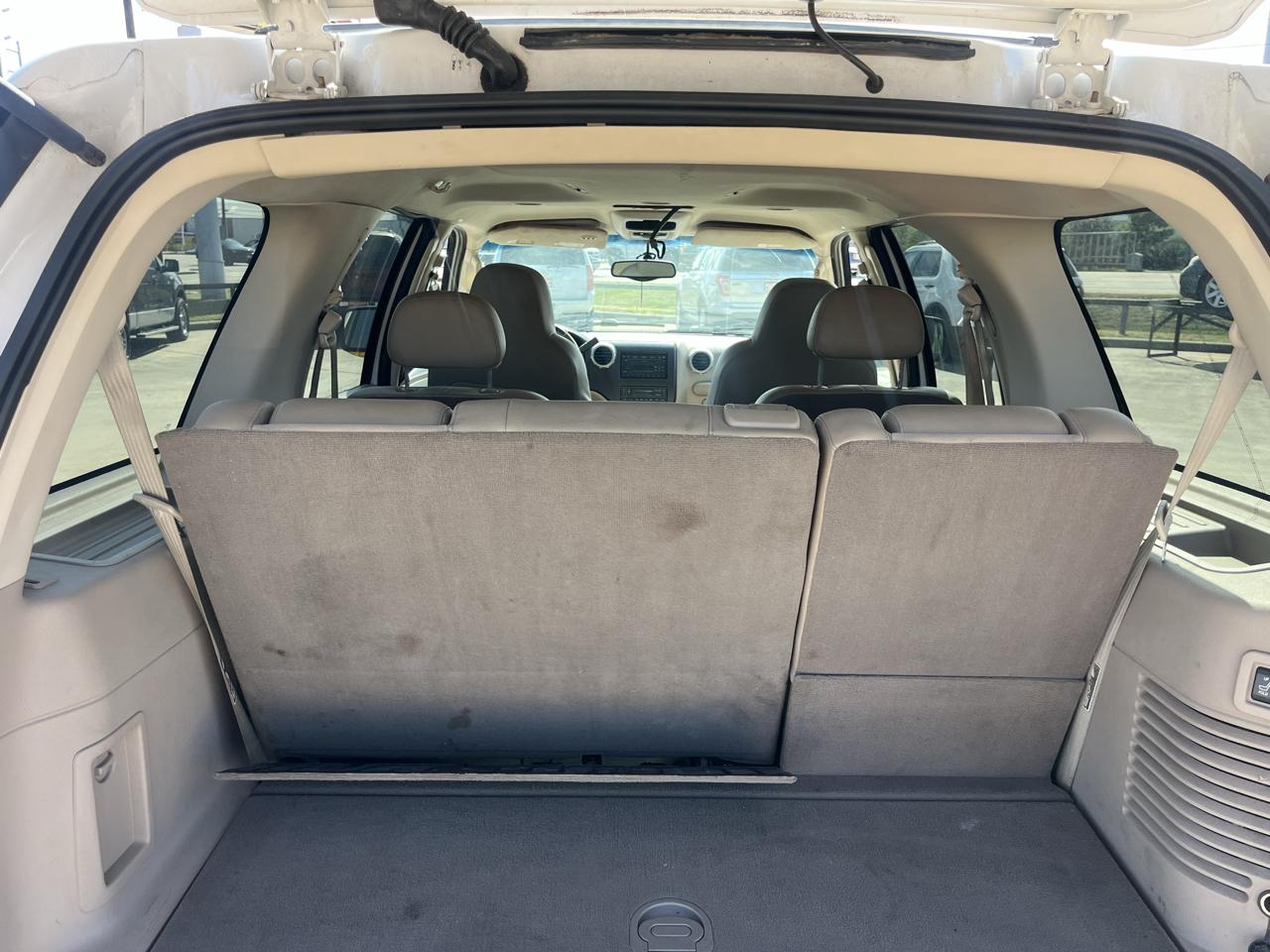 Ford Expedition Eddie Bauer 5.4L 2WD 2003