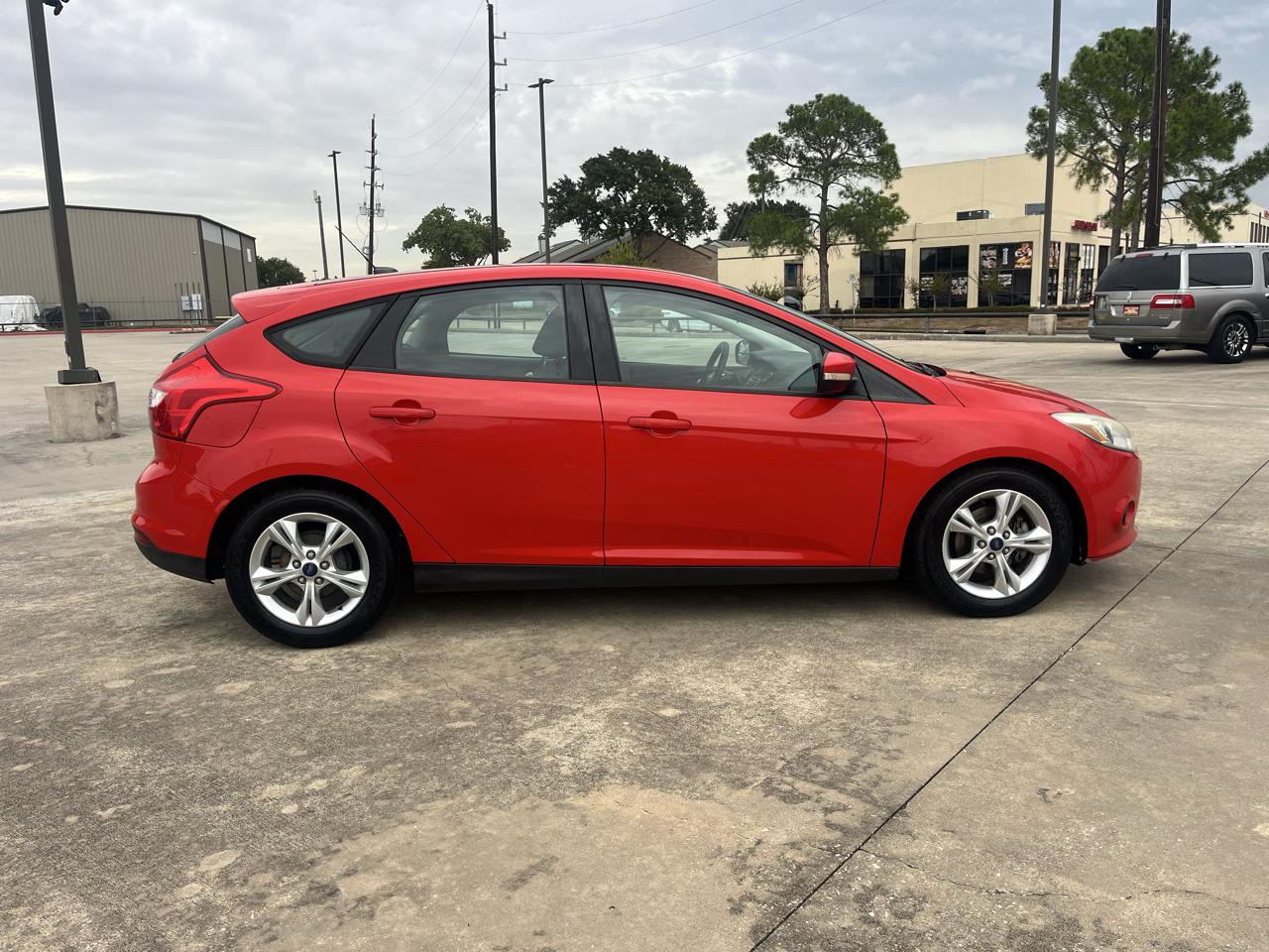 Ford Focus SE Hatch 2014