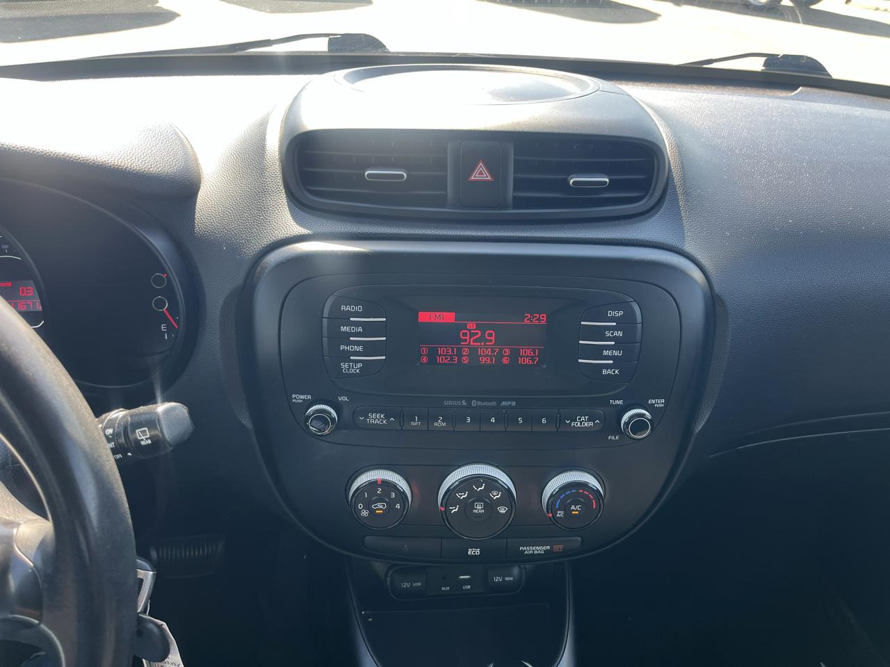 Kia Soul Base 6A 2016